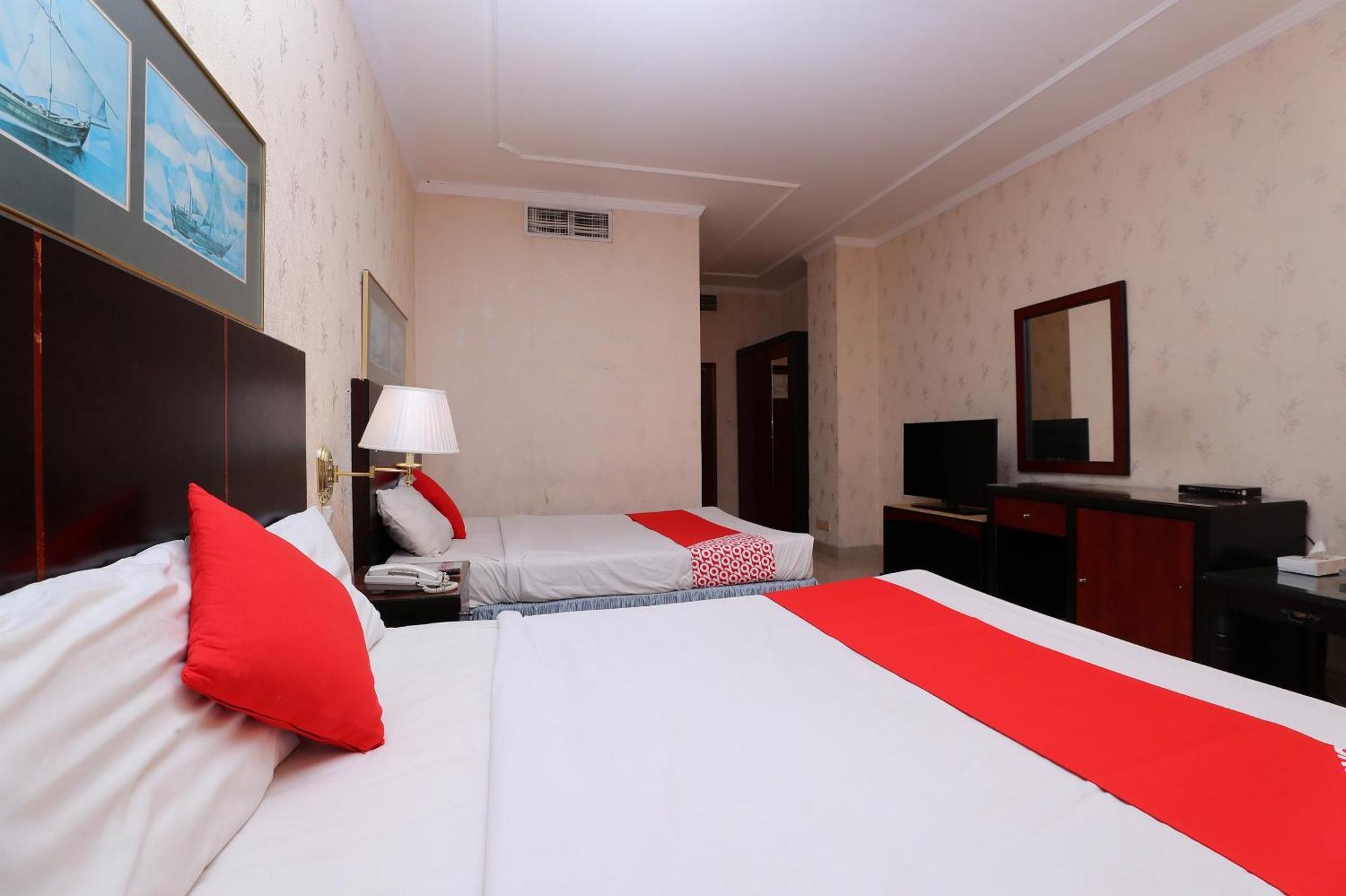 Oyo 112 Semiramis Hotel マナーマ エクステリア 写真